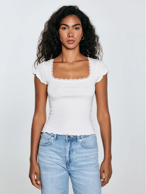 BIG STAR BIG STAR T-Shirt MADLENA_100_150 Biały Slim Fit