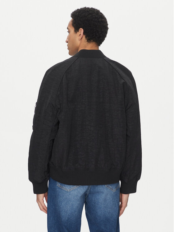 Calvin Klein Jeans Calvin Klein Jeans Μπόμπερ μπουφάν J30J322938 Μαύρο Relaxed Fit