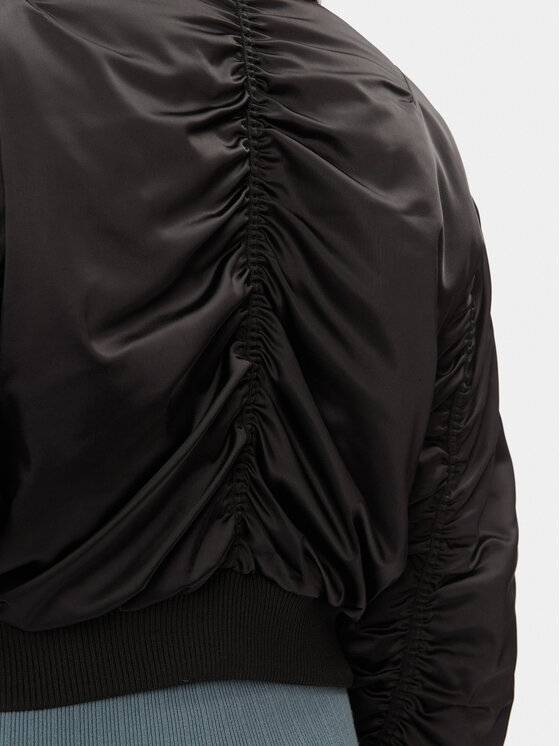 Calvin Klein Jeans Calvin Klein Jeans Μπόμπερ μπουφάν J20J222591 Μαύρο Regular Fit