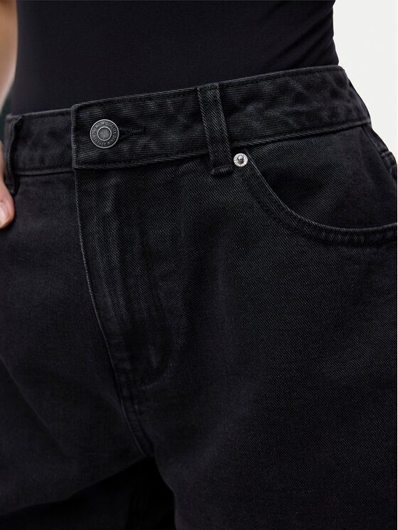 Vero Moda Vero Moda Jeans kratke hlače Zuri 10279493 Črna Regular Fit