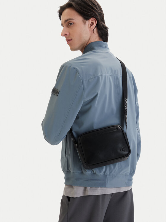 Calvin Klein Calvin Klein Válltáska Webbing Strap Camera Bag LV04D3129G Fekete