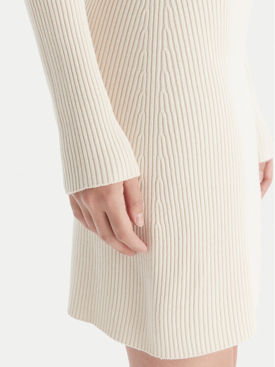 Kontatto Kontatto Трикотажна сукня 3M0827C Écru Slim Fit