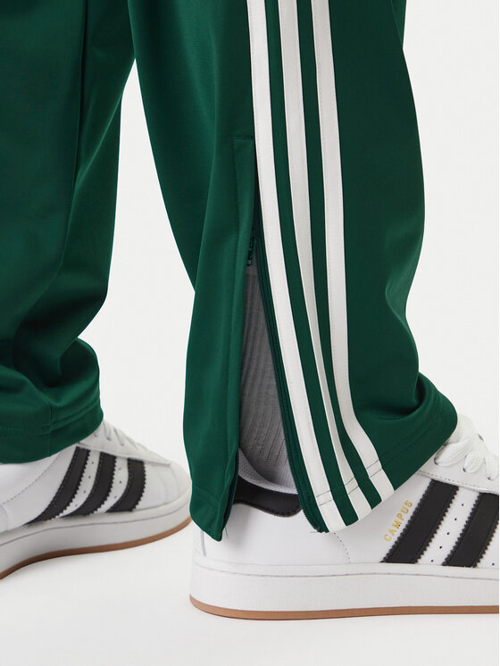 adidas adidas Teplákové nohavice Firebird KD8317 Zelená Loose Fit