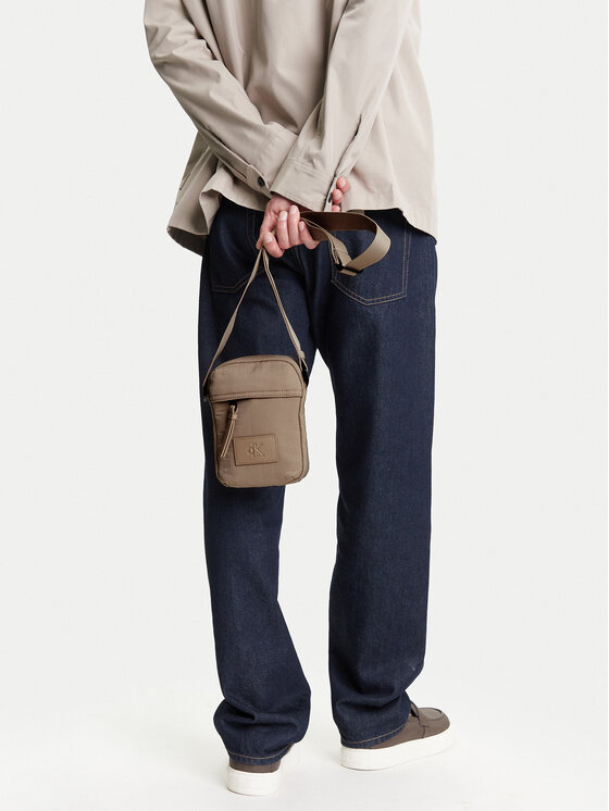 Calvin Klein Jeans Calvin Klein Jeans Crossover torbica Metro Nylon Reporter S Ny LV04G3089G Bež