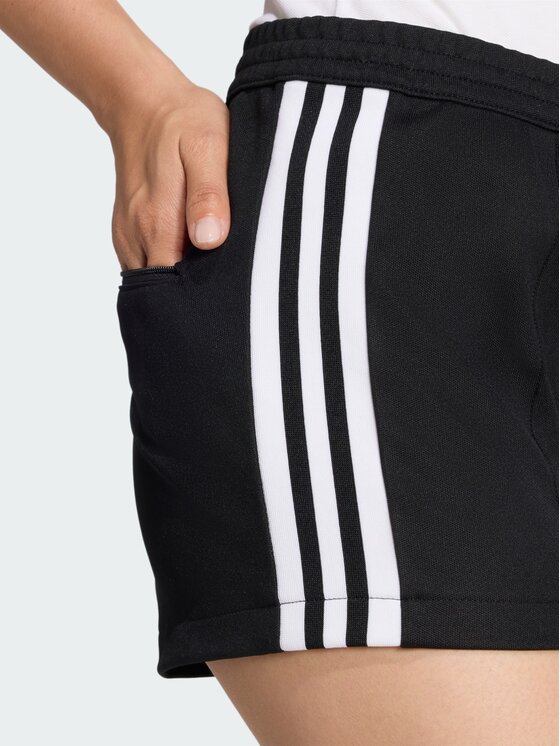 adidas adidas Szorty sportowe CLASSIC Czarny Slim Fit