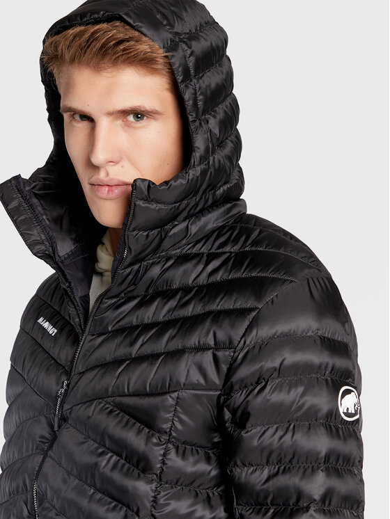 Mammut Mammut Zimska jakna Albula 1013-01781-0001-115 Črna Regular Fit
