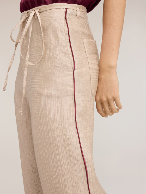 Motivi Motivi Pantaloni di tessuto P03ZQ004789N002 Crema Over Fit