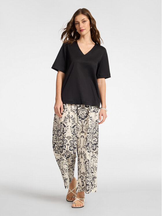 Elena Mirò Elena Mirò T-Shirt G004Z000633N033 Czarny Regular Fit