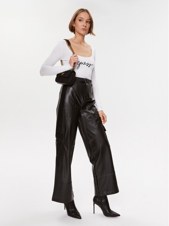 Guess Guess Glaustinukė O3BM03 KBBU1 Balta Slim Fit