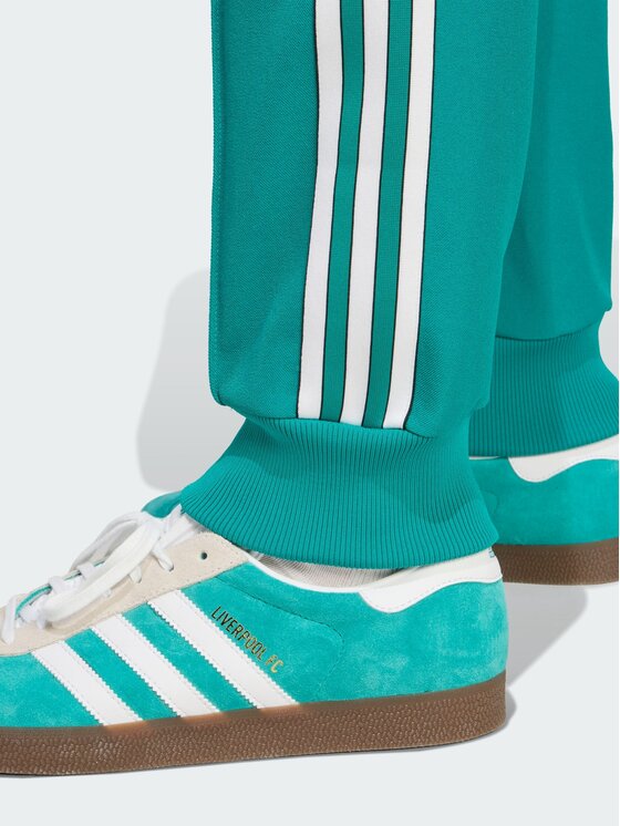 adidas adidas Spodnie dresowe 158314 Zielony Slim Fit