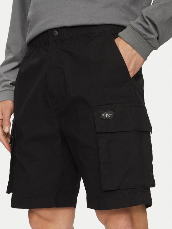 Calvin Klein Jeans Calvin Klein Jeans Šortky z materiálu J30J327376 Černá Regular Fit