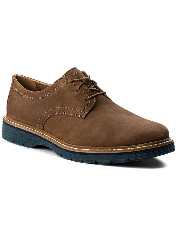 Clarks newkirk plain store