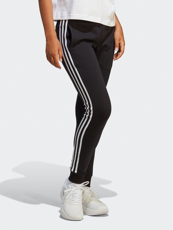 adidas adidas Долнище анцуг Essentials 3-Stripes French Terry Cuffed Joggers IC8770 Черен Slim Fit