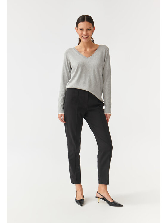 TATUUM TATUUM Sweter TOLA Szary Fitted Fit