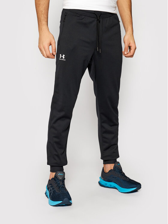 Under Armour Pantaloni da tuta Ua Sportstyle 1290261 Nero Loose Fit •  Modivo.it