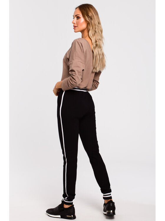 Made of Emotion Made of Emotion Joggery M460 Czarny Active Fit