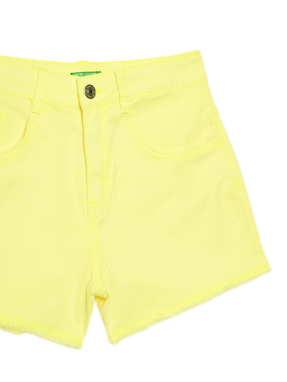 United Colors Of Benetton United Colors Of Benetton Jeans kratke hlače 4O69C9040 Rumena Regular Fit