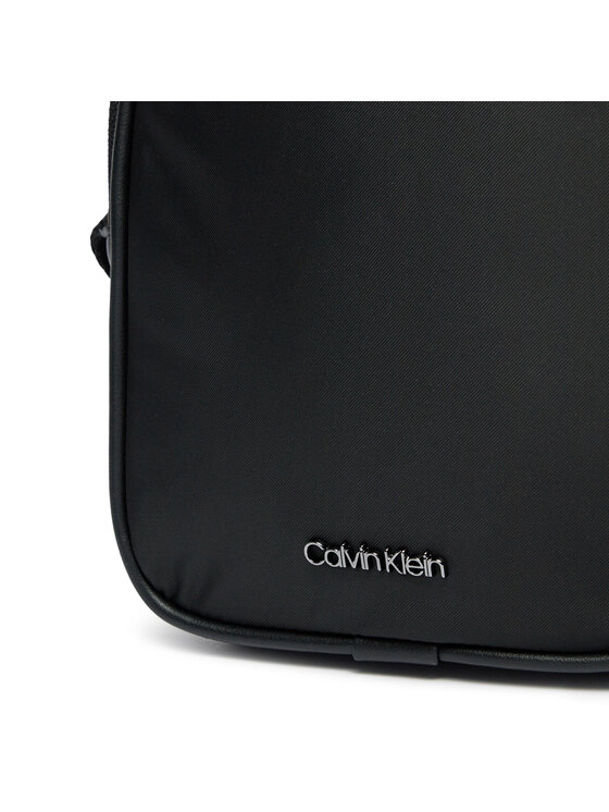 Calvin Klein Calvin Klein Τσαντάκι Ck Est. Nylon Cube Reporter+Case K50K512113 Μαύρο