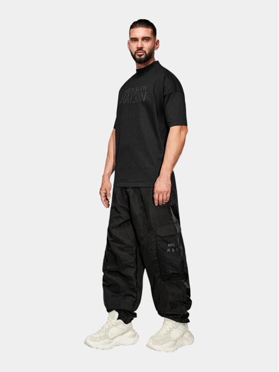 MADE BY SOCIETY MADE BY SOCIETY T-Shirt Volume - T17617 Czarny Basic Fit