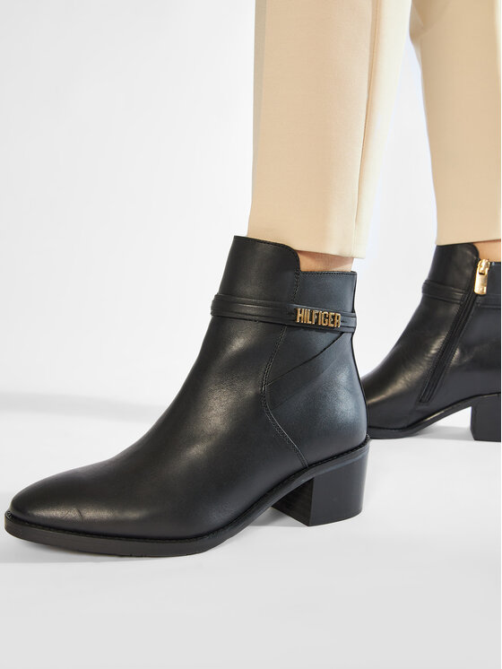 tommy hilfiger block branding boot