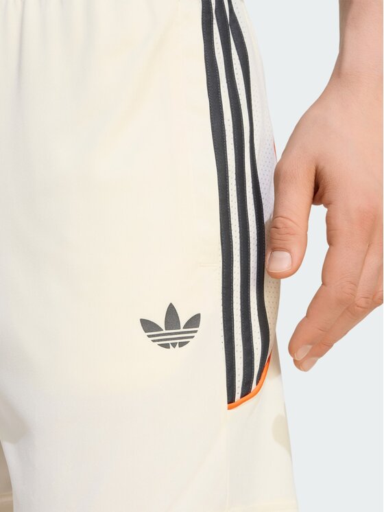 adidas adidas Szorty sportowe 169395 Biały Regular Fit
