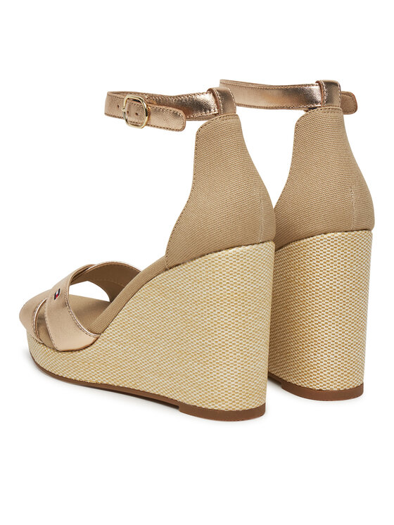 Tommy Hilfiger Tommy Hilfiger Sandalen Flag Metallic High Wedge Espad FW0FW08811 Goldfarben