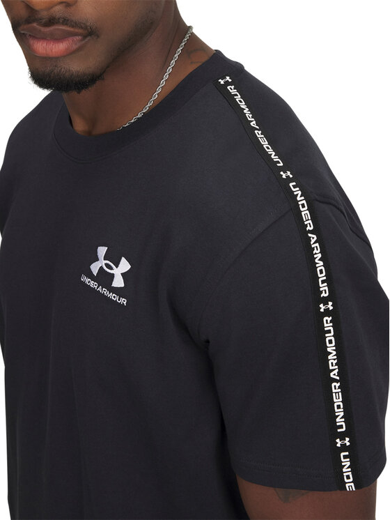 Under Armour Under Armour T-Shirt 1390300 Czarny Regular Fit