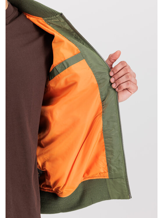 Alpha Industries Alpha Industries Kurtka bomber MA-1 TT Light Bomber Jacket Zielony Slim Fit