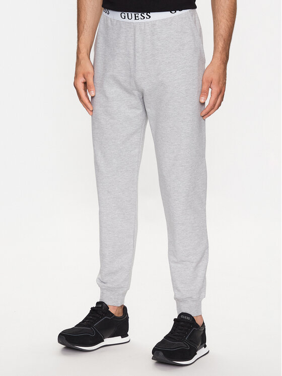 Joggers Guess