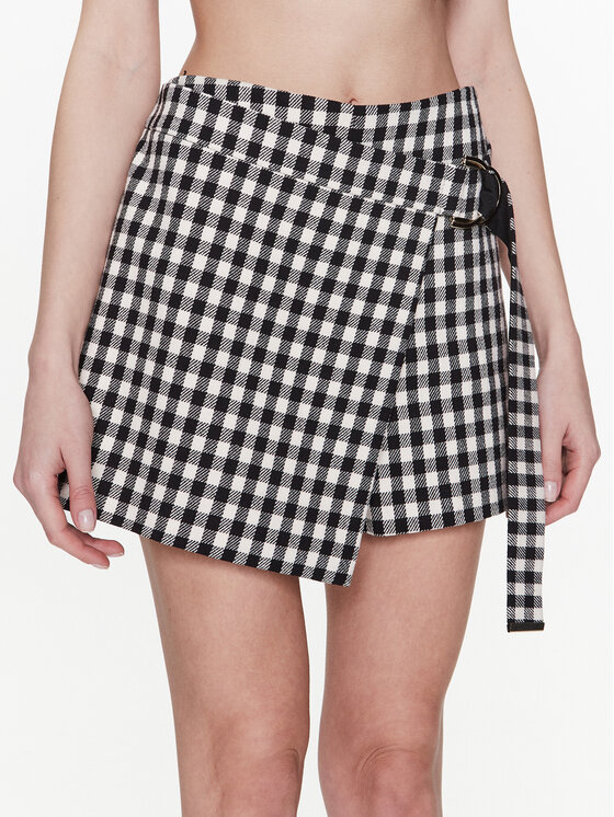 PINKO Pinko Šortky z materiálu 100587 A0N0 Černá Regular Fit