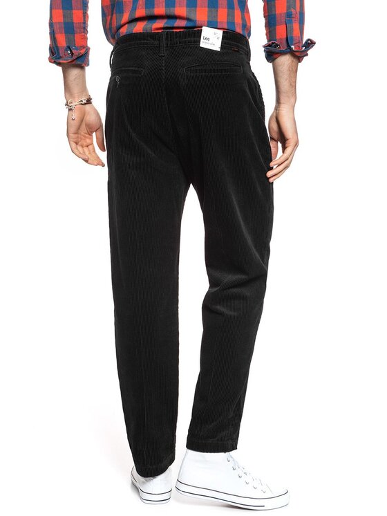 Lee Lee Chinosy CHINO RELAXED Czarny Loose Fit