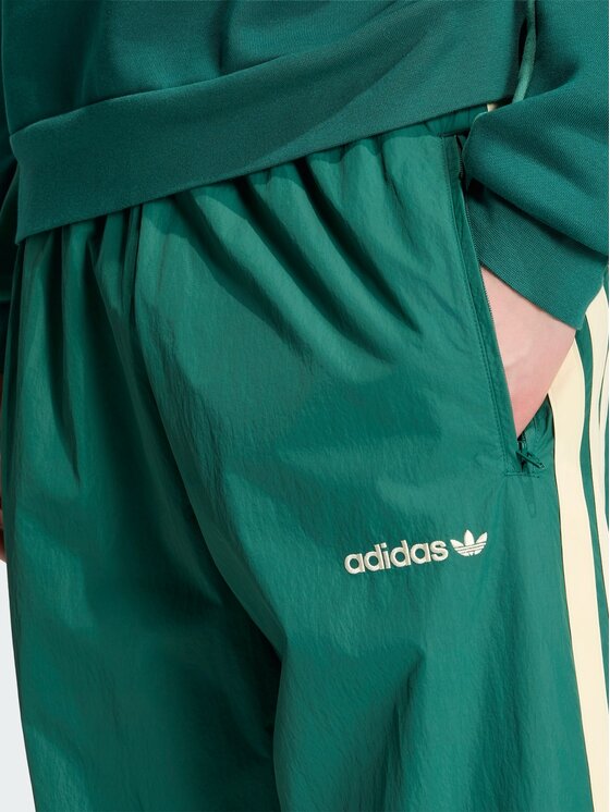 adidas adidas Спортивні штани 164818 Зелений Loose Fit