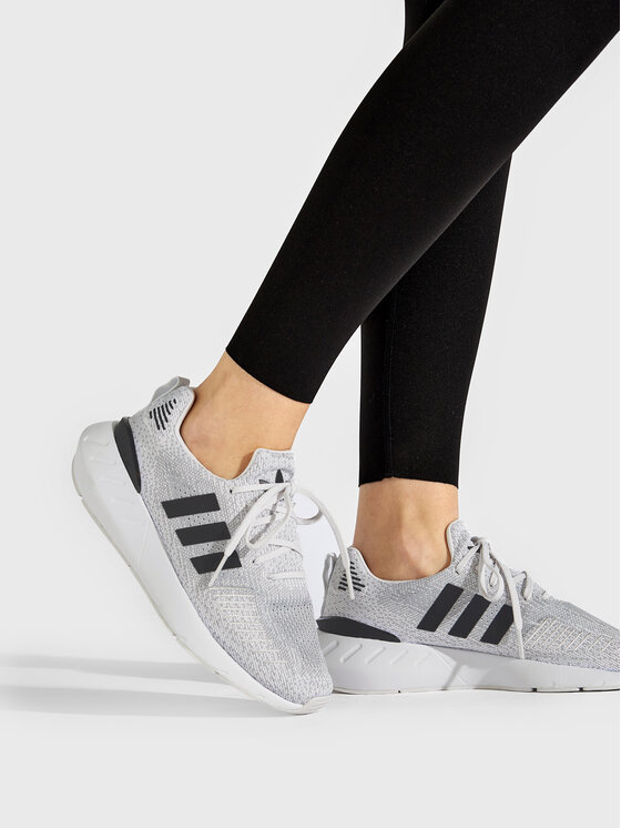 adidas adidas Sportcipők Swift Run 22 W GV7969 Szürke