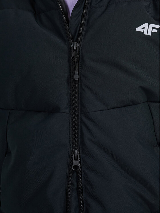 4F 4F Płaszcz zimowy OUTERWEAR Czarny Regular Fit