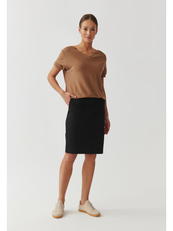 TATUUM TATUUM Spódnica midi JANA Czarny Close Fit