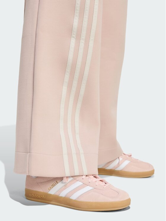 adidas adidas Spodnie dresowe Originals Off Placed Brązowy Loose Fit