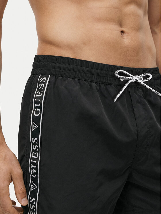 Guess Guess Szorty kąpielowe F6GT00 WN162 Czarny Regular Fit