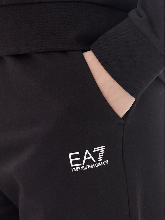 EA7 Emporio Armani EA7 Emporio Armani Tepláková souprava 7W000115 AF13135 UC001 Černá Regular Fit