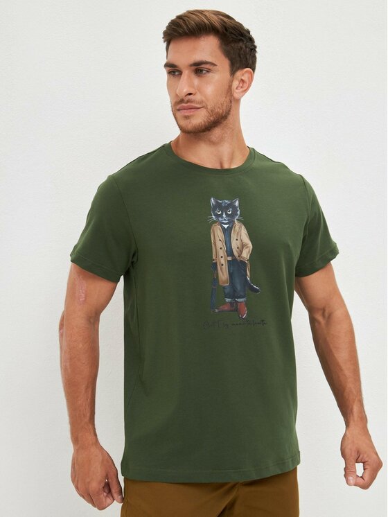 CAT by maniita lacitta CAT by maniita lacitta T-Shirt Printed men's t-shirt with CAT Zielony Regular Fit