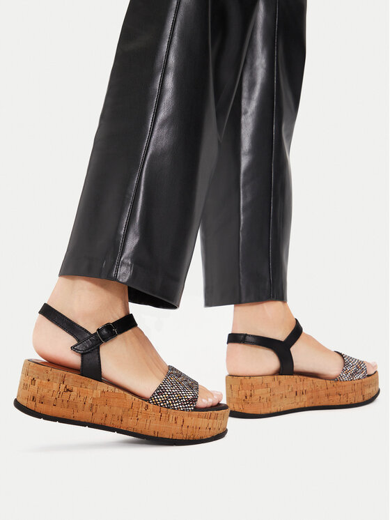 Tamaris Tamaris Sandaalid 1-28020-42 Must