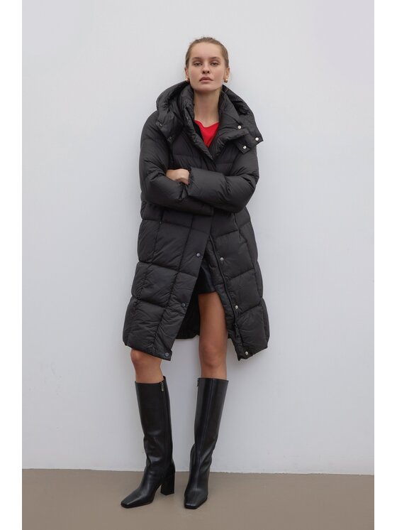 Estro Estro Μπουφάν πουπουλένιο ER00118489 Μαύρο Loose Fit