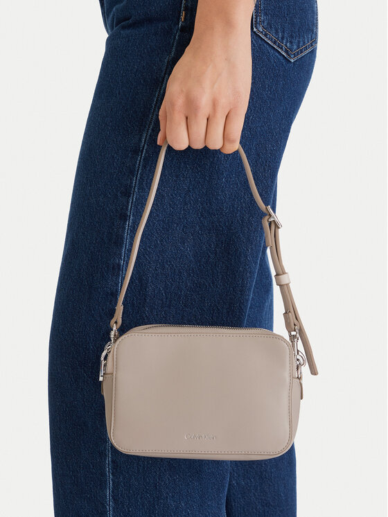 Calvin Klein Calvin Klein Handtasche Webbing Double Strap Camera Bag LV04F3165G Beige