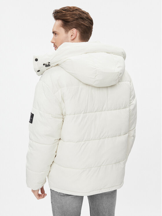 Calvin Klein Jeans Calvin Klein Jeans Зимно яке J30J323709 Екрю Relaxed Fit