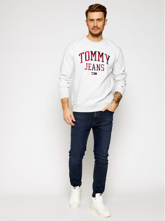 Tommy Jeans Džemperis Tjm Plaid Graphic DM0DM09429 Pilka Regular Fit •  Modivo.lt