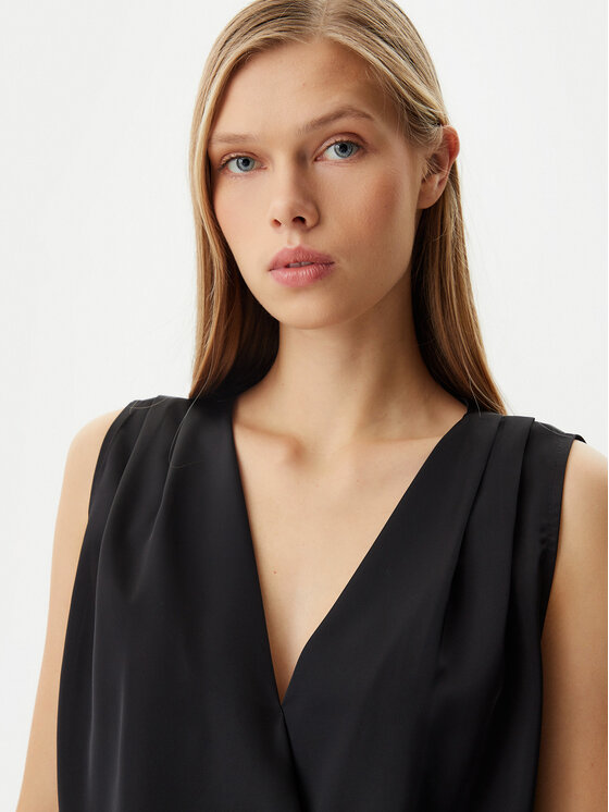 Rinascimento Rinascimento Palaidinė CFC0122616003 Juoda Regular Fit