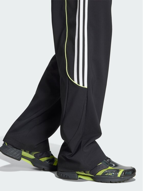 adidas adidas Pantaloni trening 170070 Negru Regular Fit