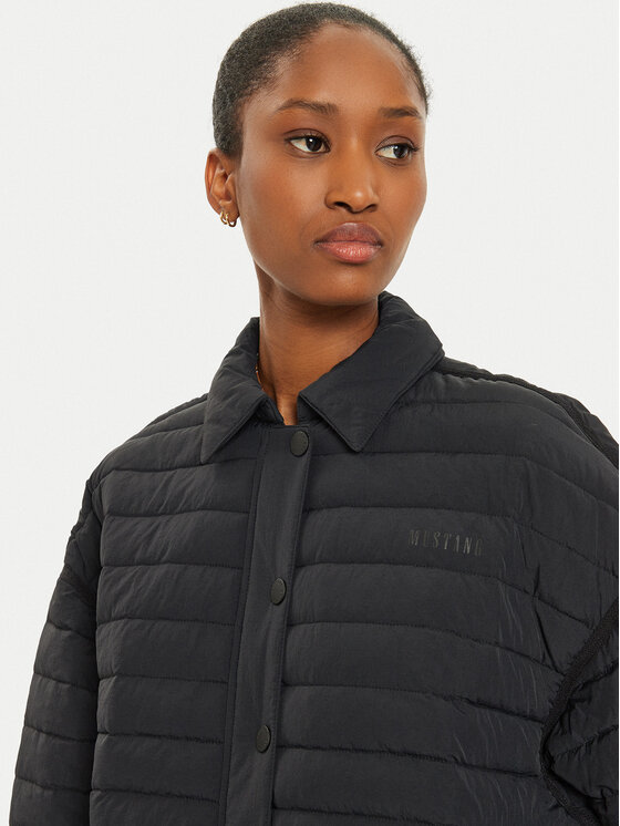 Mustang Mustang Übergangsjacke Sage 1015434 Schwarz Oversize