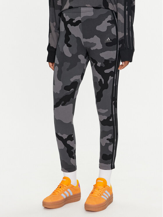 adidas Leggings Essentials 3 Stripes Camo Print IX3709 Grau Slim Fit Modivo