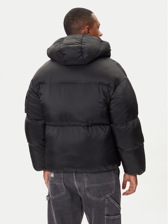Alpha Industries Alpha Industries Žieminė striukė 148130 Juoda Regular Fit
