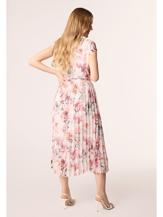QUIOSQUE QUIOSQUE Letné šaty Quiosque 4UD016511 Ružová Regular Fit